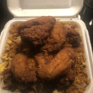 Not what I ordered  I ordered the shrimp with broccoli combo for my dinner tonight at work, definitely disappointed