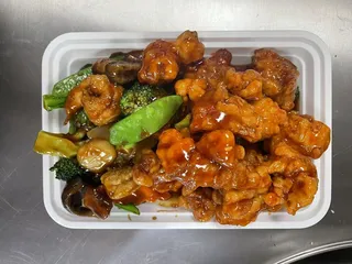 Chen's Kitchen
