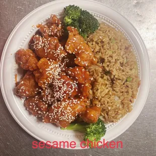 sesame chicken with rice and broccoli