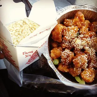 Sesame chicken with brown rice (Small)