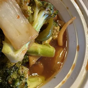 Mixed vegetables soaked in 20lbs of oil