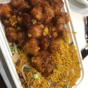 food, chicken wings and fried chicken