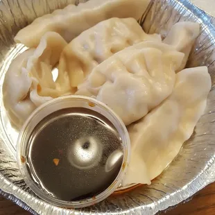 Steamed dumplings with the best dipping sauce