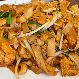 Perfectly Made  Combination Chow Fun