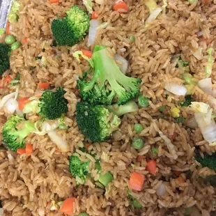 Veg fired rice party tray