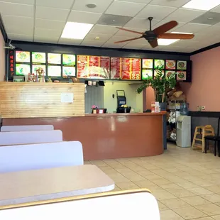 Counter and Dining Area