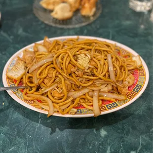 Lo Mein