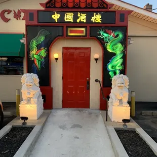 The entryway.