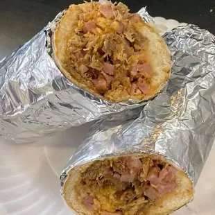 Tripleta Sandwich: Three types of meat sandwich