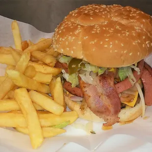 HAMBURGUESA MATA HAMBRE