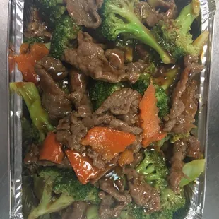 Beef with broccoli