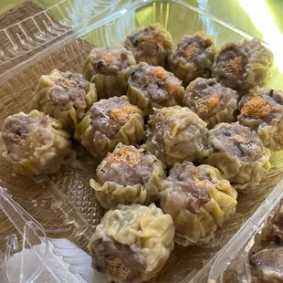 Shu mai x 4 (minus one piece)