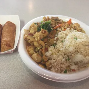 Hunan Chicken w/ egg rolls.