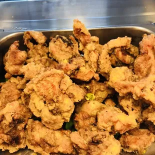 a tray of fried food