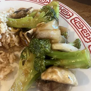 Broccoli and mushrooms  not from a can !! So good