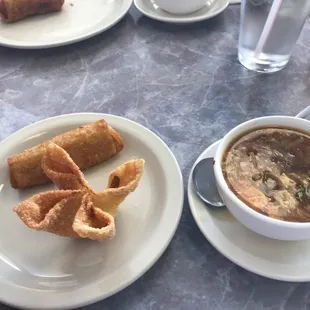 Hot and sour soup, crab rangoon, egg roll