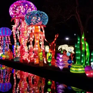 Experience THE WILD! 1000 lanterns featuring lanterns (handcrafted by Chinese Artisans) -- including our jellyfish that tower up to 23 feet!