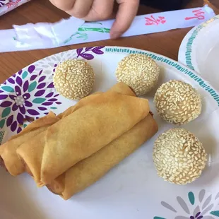 The sesame ball taste bomb.