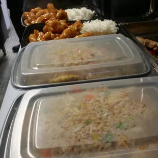 General Tao&apos;s the best! Fried rice Party!