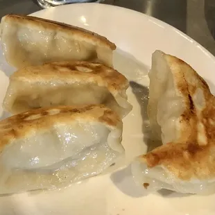 Pot stickers (comes with 6 pieces but we ate 2 already)