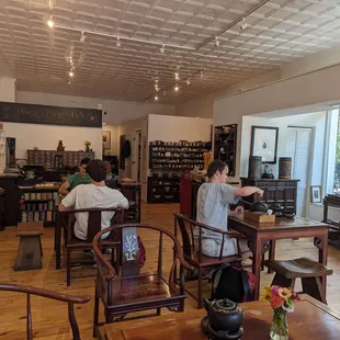 the setup - beautifully lit and peaceful