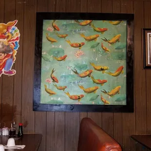 This place has been around 30+ years. I have 2 admit, it was my 1st time back since way back when, but I'm glad we came.