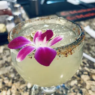dessert, drink