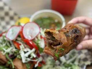 Suerte Eatery