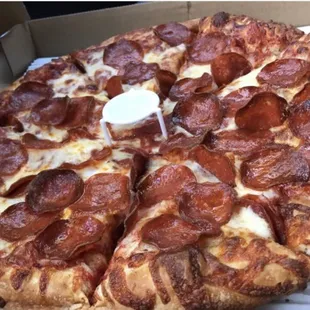 Medium Pepperoni Pizza