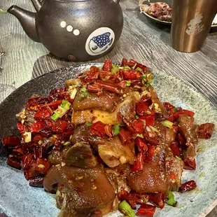 Spicy pork trotters