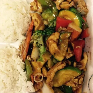 Chino's Chinese Kitchen