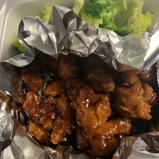 General Tso&apos;s Chicken, very good