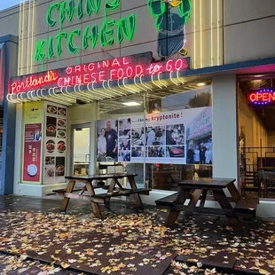 Chin&apos;s Kitchen opens for dine-in now!