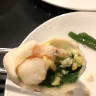 B5. Seafood Dumplings (Shrimp, Eggs and Chinese Leek)