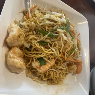 Shrimp lo mein
