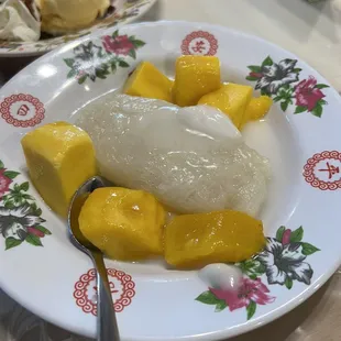 Mango sticky rice