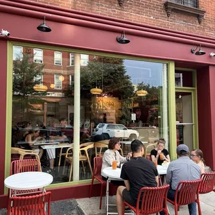 Chinta outdoor seating