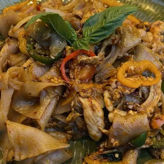 Pad Kee Mao (Spicy)