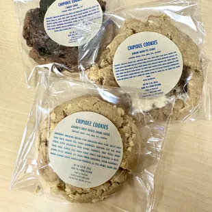 October specials! Sweet potato crumb, banana moon pie, S'moreo