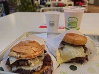 Shake Shack - Bay Street