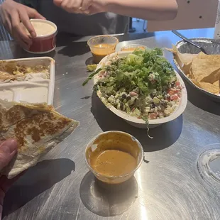 Large Queso and Large Chips