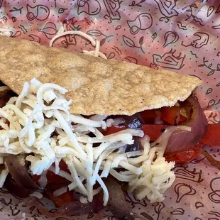 One of the best items here is the hard taco option, no lettuce tons of fajita vegetables!