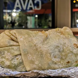 Steak burrito with guacamole