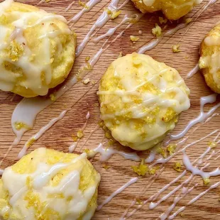 Lemon "cloud" cookies