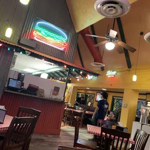 Cute place. Burgers were fresh and onion straws delish! Good service, chill atmosphere.