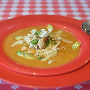 Chip's Old Fashioned Hamburgers - Luis' Famous Tortilla Soup