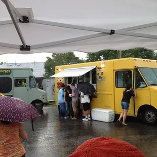 Food truck rodeo 8/10