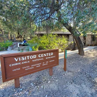 Visitor's center