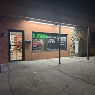 Looks sketchy but was really good and cheap.