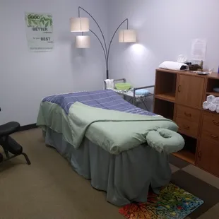 Massage therapy room